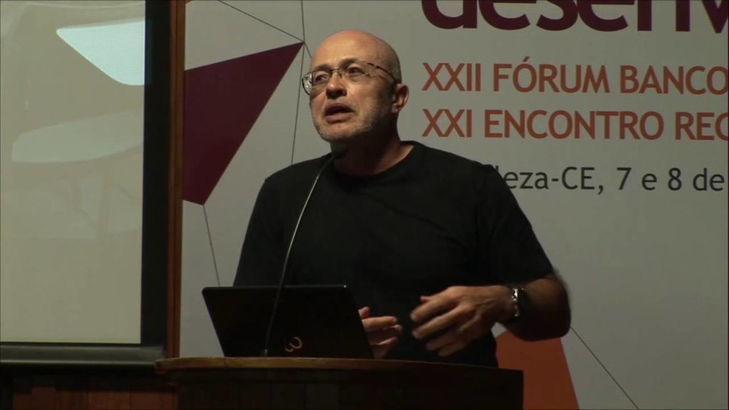 Palestra: A experiência do CESAR